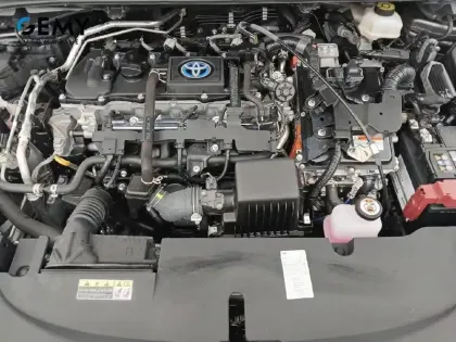 Photo 65 Toyota Corolla  Hybride 140ch