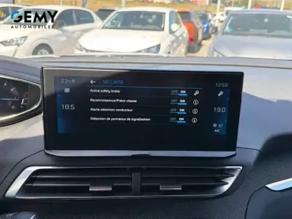 Photo 16 Peugeot 5008 Gén. II Ph2 Allure Pack 5