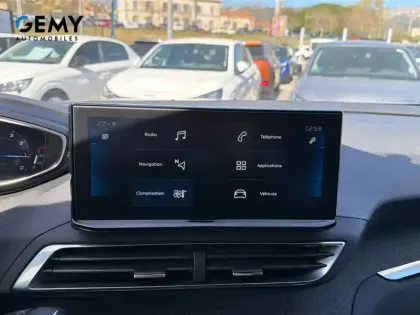 Photo 33 Peugeot 5008  PureTech 130ch S&S EAT8