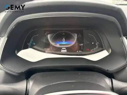 Photo 22 Renault Captur  E-Tech full hybrid 145