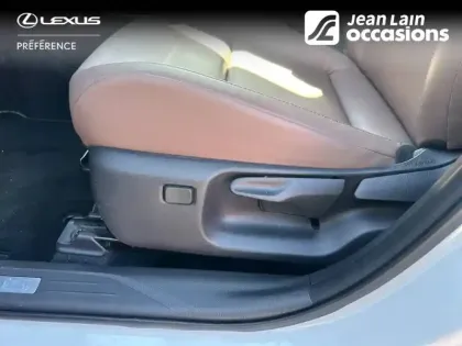 Photo 15 Lexus Lbx  2WD