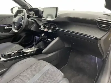 Photo 89 Peugeot 208  Electrique 50 kWh 136ch