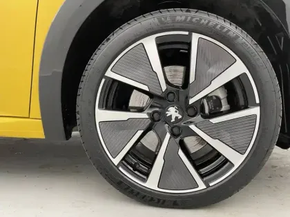 Photo 16 Peugeot 208  Electrique 50 kWh 136ch