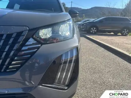 Photo 21 Peugeot 2008  Hybrid 145 e-DCS6