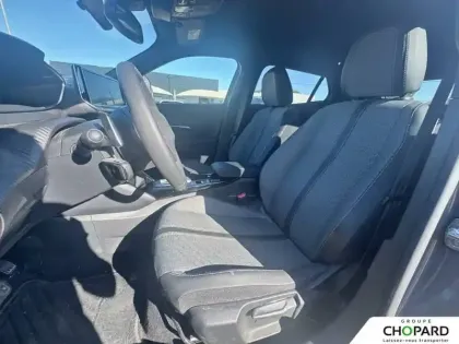 Photo 31 Peugeot 2008  Hybrid 145 e-DCS6