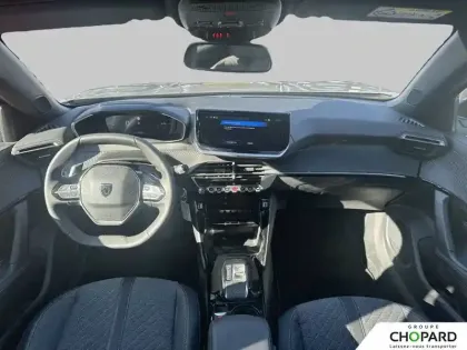 Photo 11 Peugeot 2008  Hybrid 145 e-DCS6