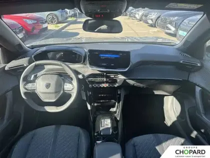 Photo 32 Peugeot 2008  Hybrid 145 e-DCS6