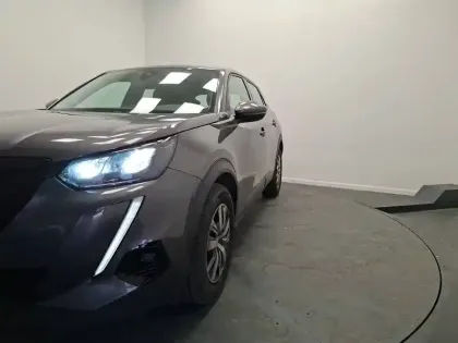 Photo 34 Peugeot 2008  PureTech 100 S&S BVM6