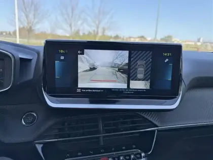 Photo 22 Peugeot 2008  Electrique 136 ch