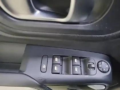 Photo 57 Citroën C5 aircross Gén. I Ph2 Shine Pack 5