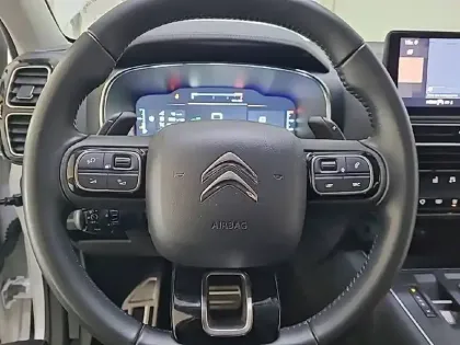 Photo 35 Citroën C5 aircross Gén. I Ph2 Shine Pack 5