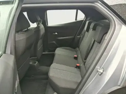 Photo 11 Peugeot 2008  Hybrid 110 e-DCS6