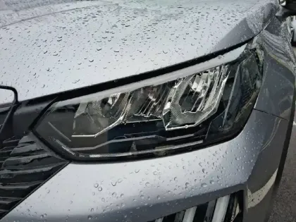 Photo 15 Peugeot 2008  Hybrid 110 e-DCS6