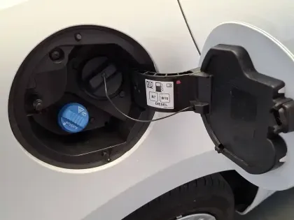 Photo 30 Renault Clio  SOCIETE BLUE DCI 100 hc GSR2