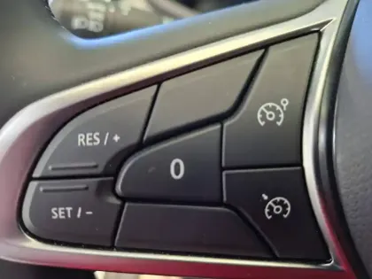 Photo 18 Renault Clio  SOCIETE BLUE DCI 100 hc GSR2