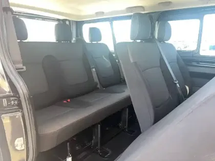 Photo 26 Renault Trafic  Blue dCi 150