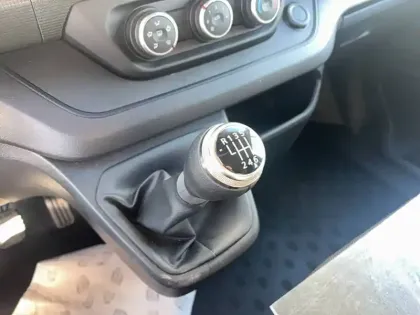 Photo 10 Renault Trafic  Blue dCi 150