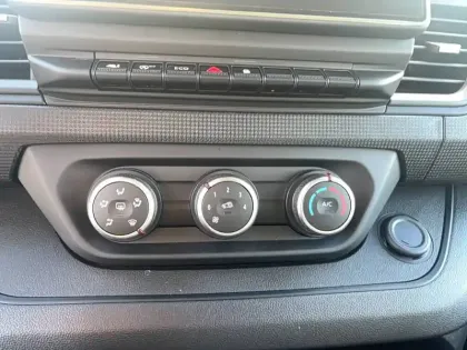 Photo 28 Renault Trafic  Blue dCi 150