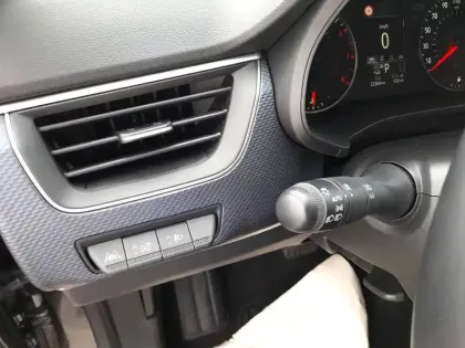 Photo 128 Renault Arkana  mild hybrid 140 EDC FAP - 22