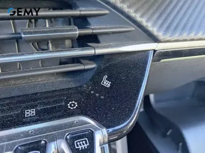 Photo 20 Peugeot 208  PureTech 130 S&S EAT8