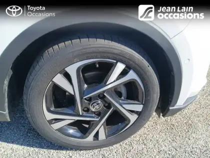 Photo 48 Toyota C-HR  Hybride 1.8L