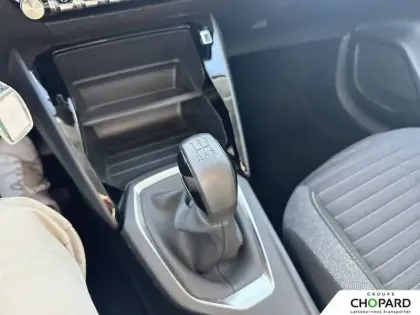 Photo 15 Peugeot 208  PureTech 75 S&S BVM5