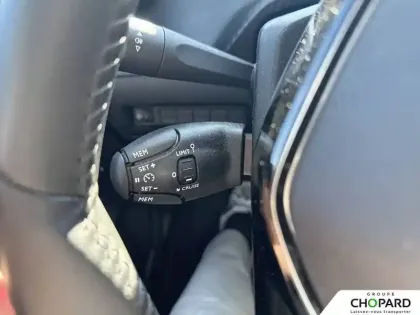 Photo 19 Peugeot 208  PureTech 75 S&S BVM5