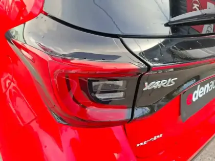 Photo 14 Toyota Yaris  Hybride 116h