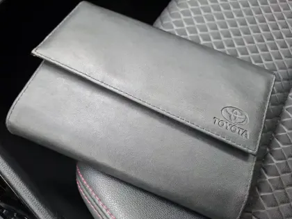 Photo 28 Toyota Yaris  Hybride 116h