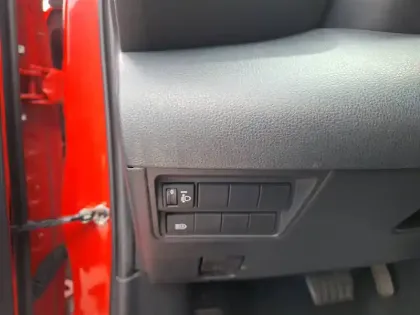 Photo 21 Toyota Yaris  Hybride 116h