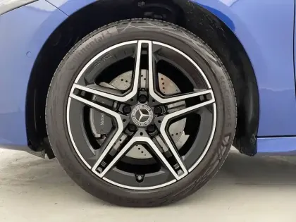 Photo 18 Mercedes Classe A  250 e Hybrid EQ 8G-DCT