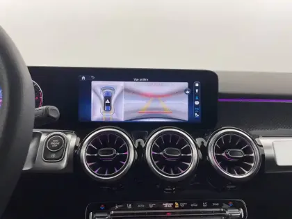 Photo 26 Mercedes GLB  200 d 8G-DCT