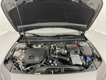 Photo 19 Mercedes Classe A  250 e Hybrid EQ