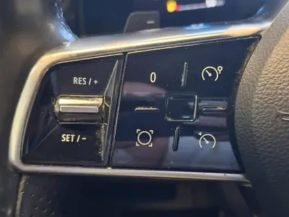 Photo 42 Renault Austral  E-Tech hybrid 200