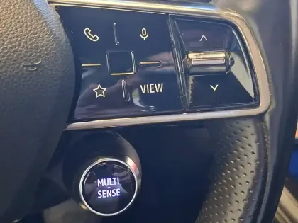 Photo 43 Renault Austral  E-Tech hybrid 200