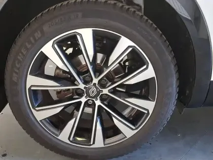 Photo 11 Renault Austral  E-Tech hybrid 200