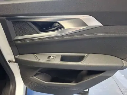 Photo 26 Renault Austral  E-Tech hybrid 200