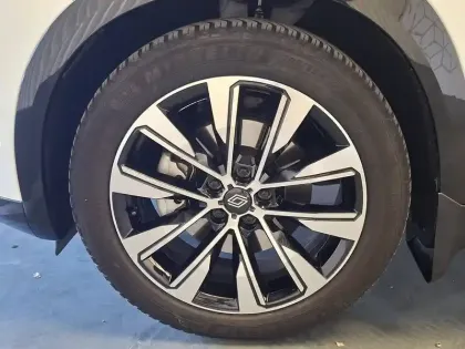 Photo 13 Renault Austral  E-Tech hybrid 200