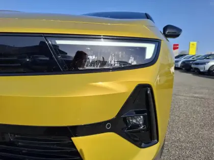 Photo 14 Opel Astra  Electrique 156 ch & Batterie 54 kWh