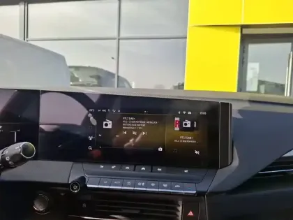 Photo 27 Opel Astra  Electrique 156 ch & Batterie 54 kWh