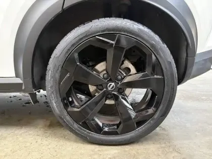 Photo 116 Nissan Juke  Hybrid 143
