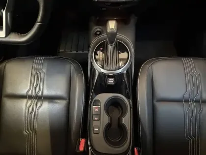 Photo 110 Nissan Juke  Hybrid 143