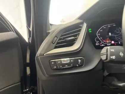 Photo 30 BMW Serie 1 118d 150 ch BVA8