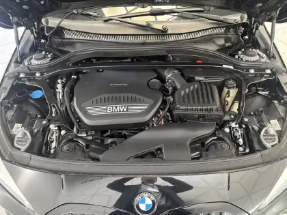 Photo 81 BMW Serie 1 118d 150 ch BVA8