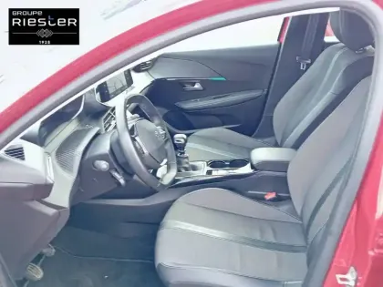 Photo 10 Peugeot 208  PureTech 100 S&S BVM6