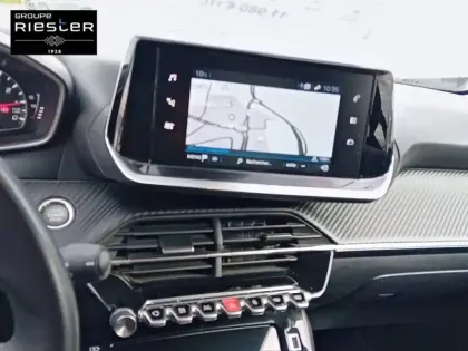 Photo 19 Peugeot 208  PureTech 100 S&S BVM6