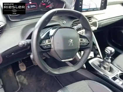 Photo 8 Peugeot 208  PureTech 100 S&S BVM6