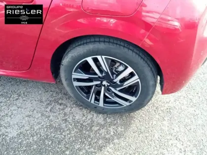 Photo 12 Peugeot 208  PureTech 100 S&S BVM6