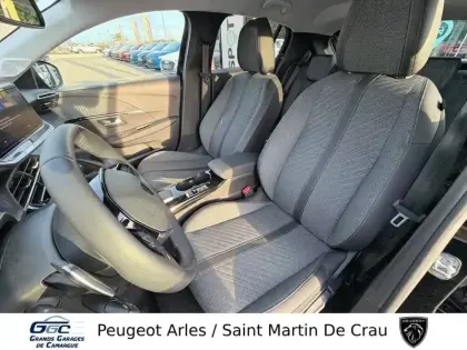 Photo 8 Peugeot 208  Hybrid 100 e-DCS6