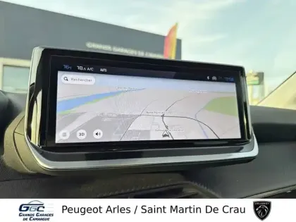 Photo 13 Peugeot 208  Hybrid 100 e-DCS6